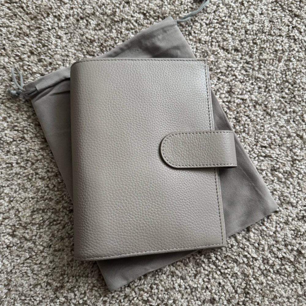 Moterm Gray Luxe Personal Planner